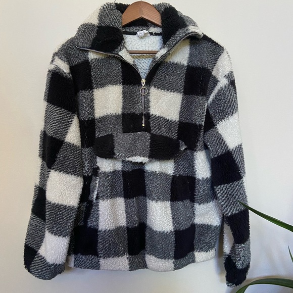 🌸 Ardene 🌸 thick sherpa sweater - Picture 2 of 11